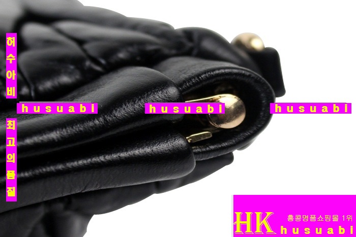 �̿�̿� ���׶�� �Ż� Ŭ��ġ�� MI88081-2